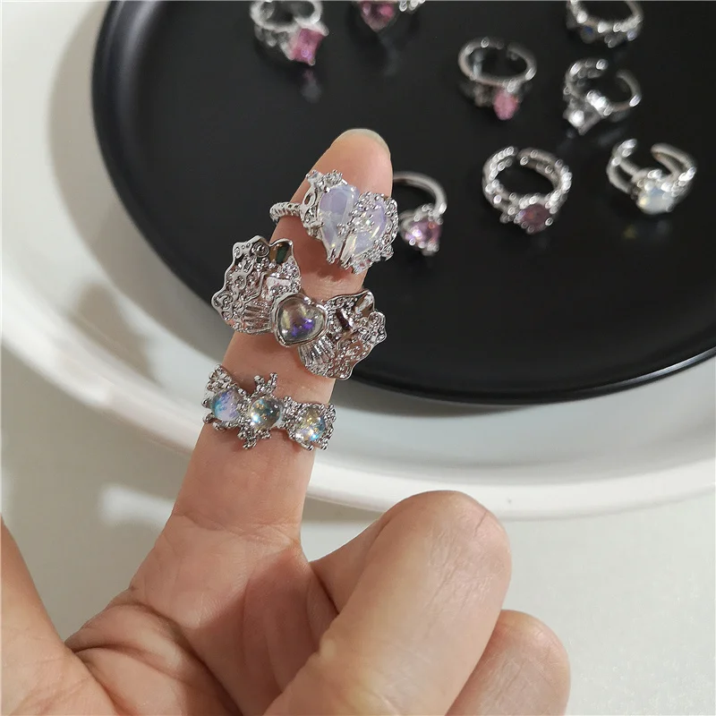 Pink Crystal Irregular Heart Ring for Women Creative Blue Opal Heart Open Ring Shiny Geometric Zircon Ring Vintage Y2K Jewely