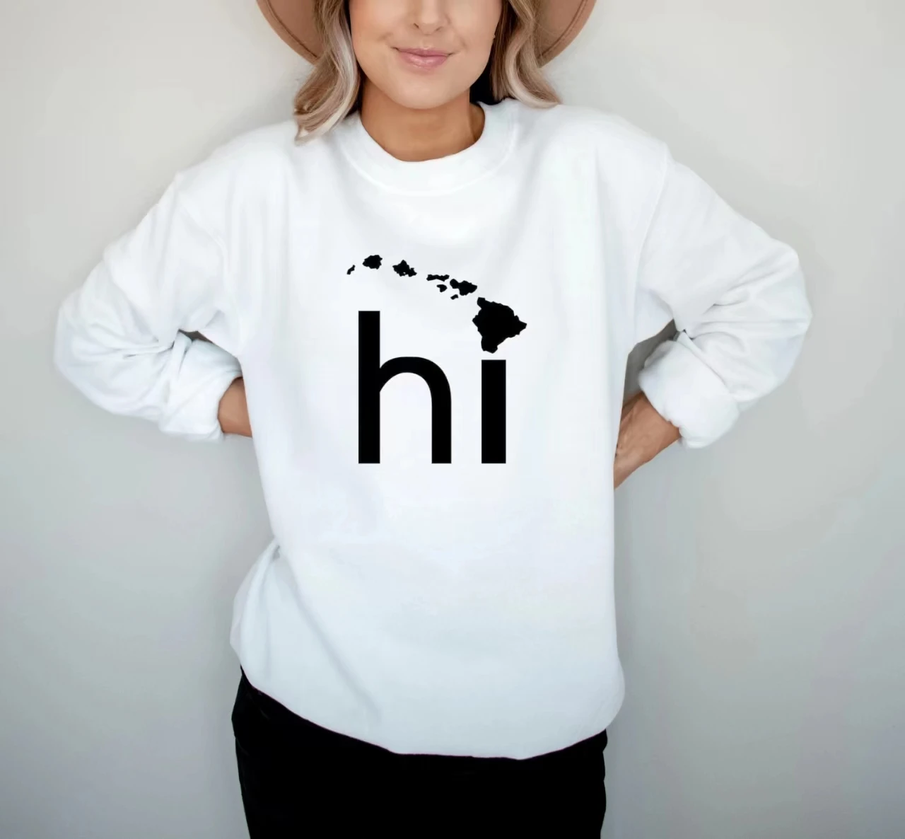 2024 New Fashion Outdoor Casual Women Sweatshirt Hi Cloud and Mist Print Female Art Female Clothes Stylish Individuality Tops