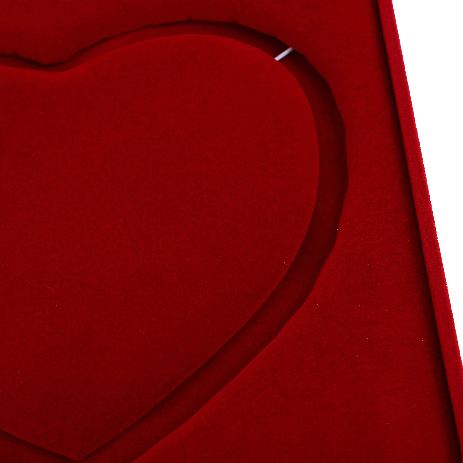 Pearl Jewelry Box 7.31 X 7.31 X 1.57 Inch Necklace Storage Case Heart Groove Travel Wedding Gift Jewelry Display Holder