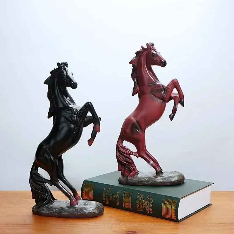 Resin Horse Statue Figurines Morden Art Animal Sculpture Ornaments Office Home Decoration Accessories Desk Bookshelf Decorative