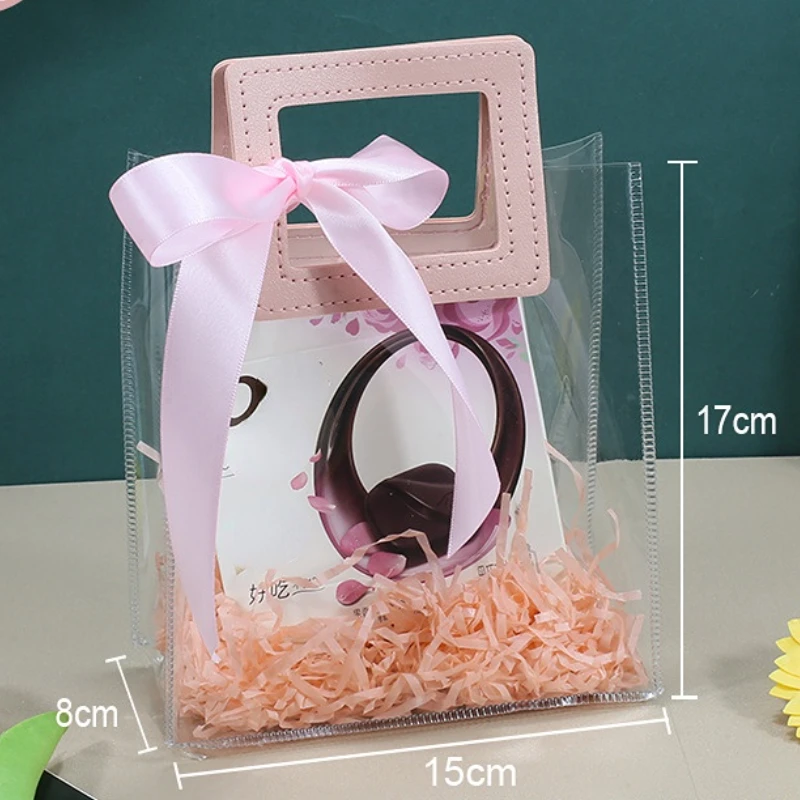 שקיות עם ידית מרובעת צבעונית ופפיון