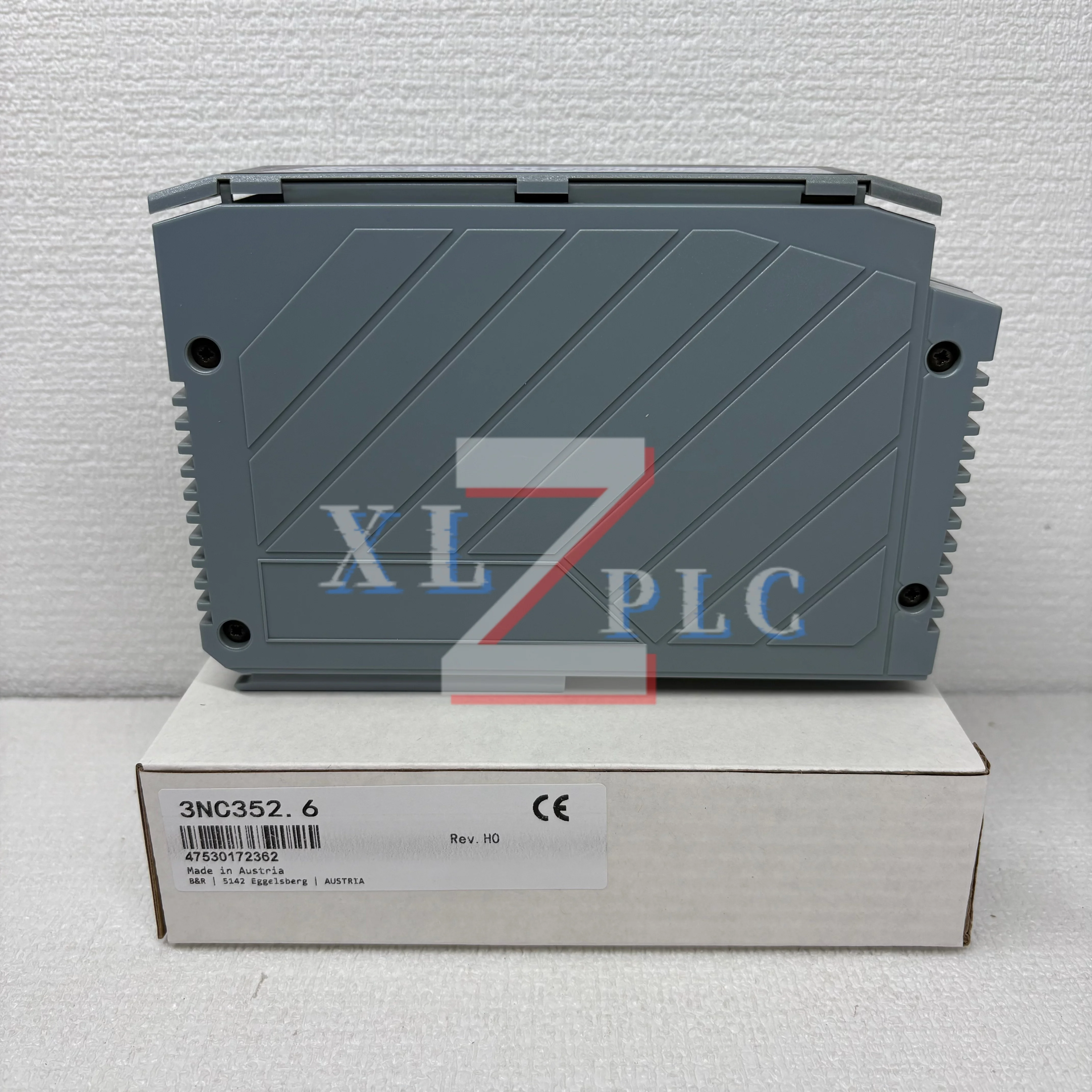 

Модуль ПЛК 3NC352.6 новый в упаковке 3NC352.6