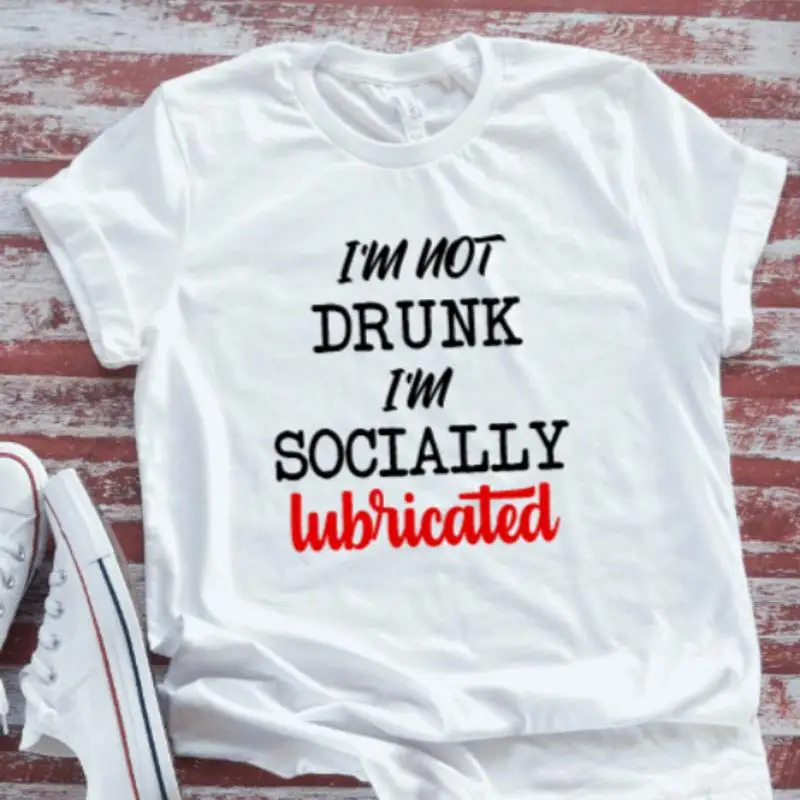 

Белая футболка I'M Not Drunk Societyally Lubricated