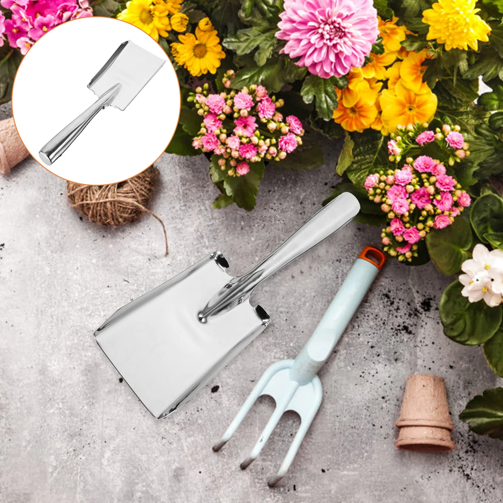 

Stainless Steel Garden Shovel Thickened Multifunctional Spade for Transplanting Weeding Planting Seedlings Camping Tool Durable