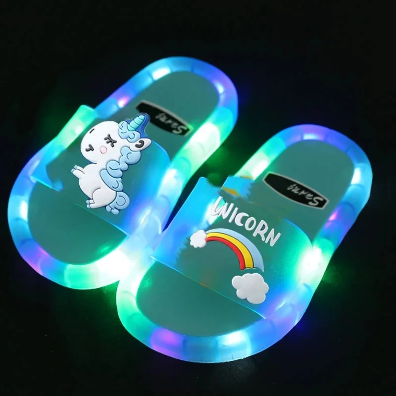 Kinderen Jongens Meisjes Slippers Cartoon Eenhoorn Dieren Prints Schoenen Verlichte Mode Schattige Schoenen Badkamer Kids Peuter Slippers