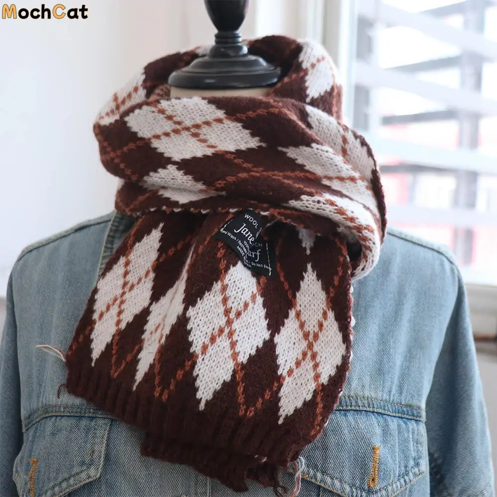 

Elegant Korean Style Diamond Check Scarf Thickened Plaid Y2K Checkered Scarf Warm Windproof Winter Cashmere Shawl Unisex