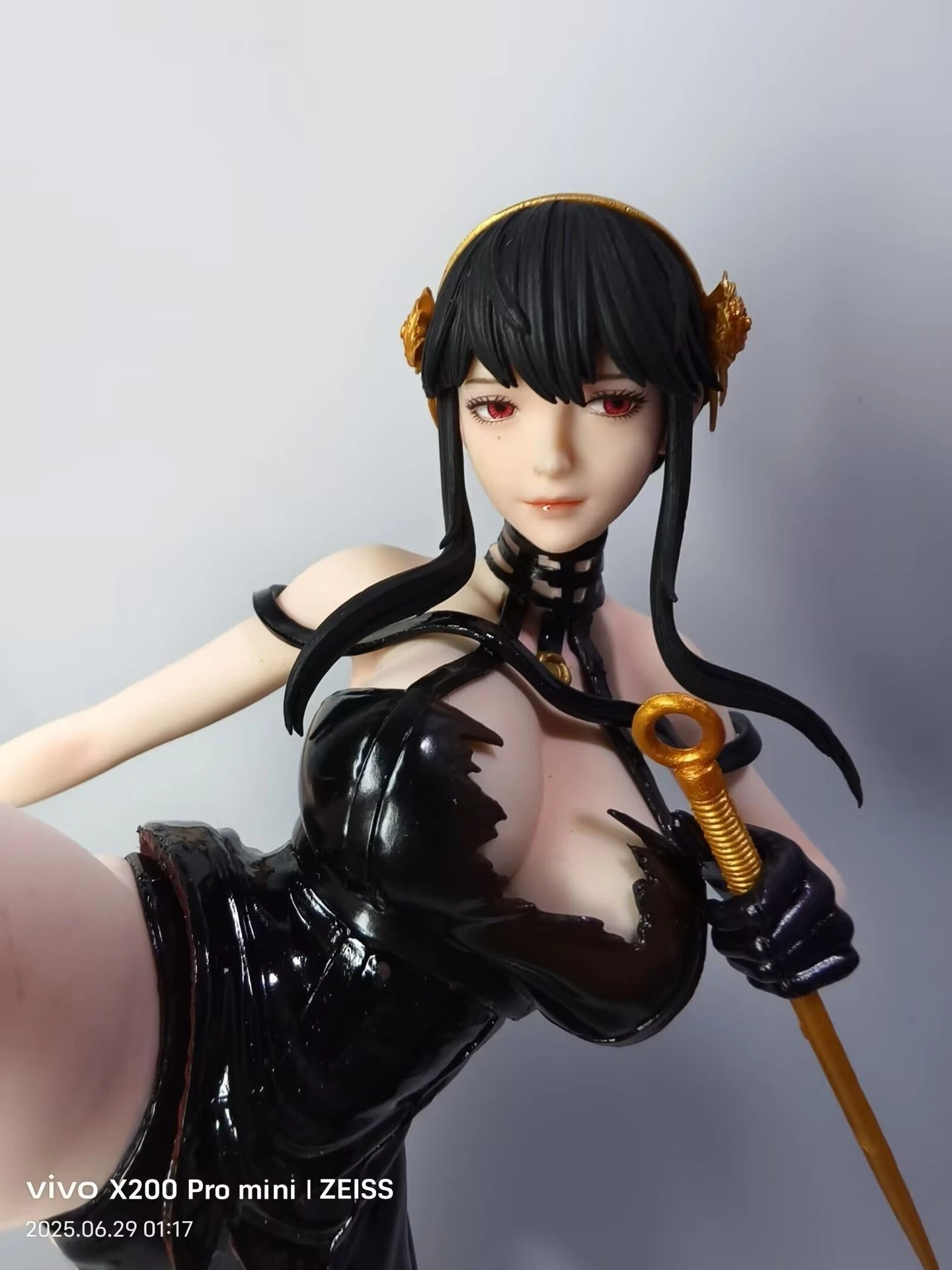 

Special OfferAnime Figure Spy X Family Yor Forger Thorn Princess Battle Single Head Sculpt Standing Pose Mol Desktop Decoration