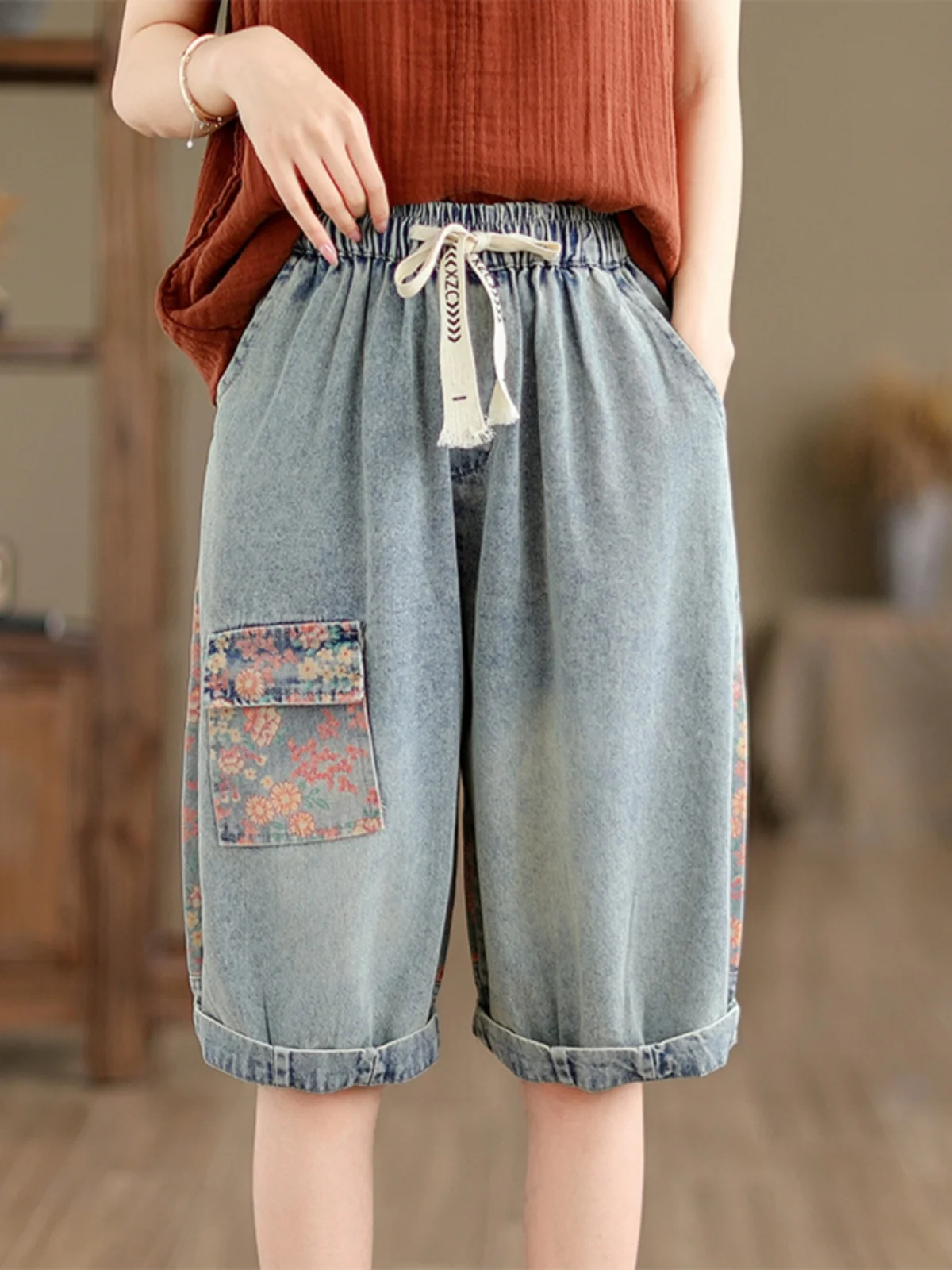 

Retro Waed Elastic Waist Wide Leg Pants Casual Print Splicing Five-Quarter Denim orts Slimming Effect Women's Jeans