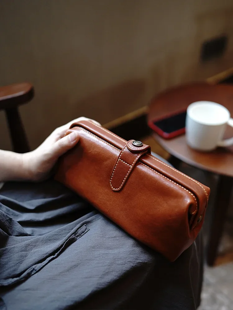 Custom Vegetable Tanned Leather Simple Retro Clutch Bag Stationery Cosmetic Storage Bag