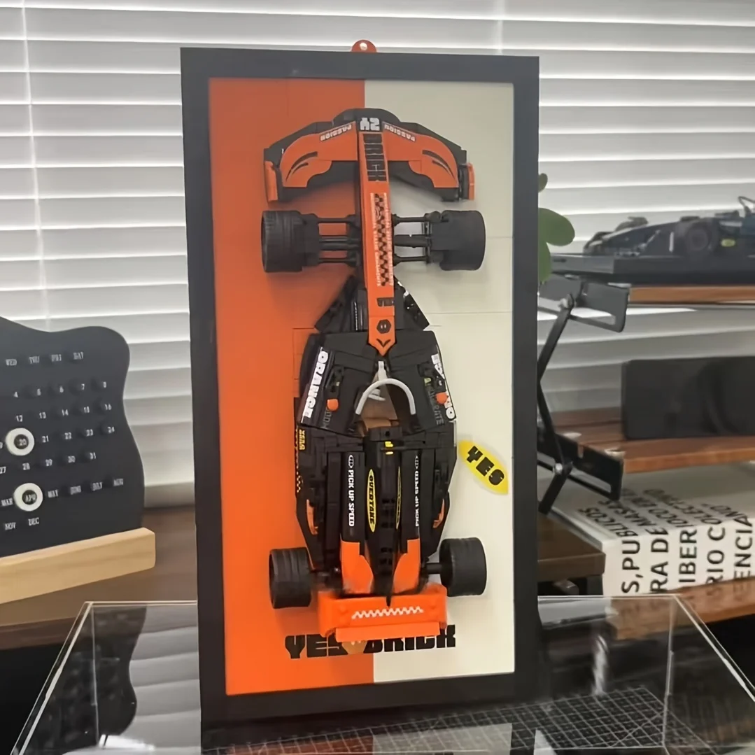 

Набор строительных блоков для сборки гоночного автомобиля, с рамкой, можно разместить на столе или повесить на стену, коллекционный подарок для взрослых, гоночный автомобиль, подходящий для домашнего декора, декора комнаты, декора гостиной, подарок на ден