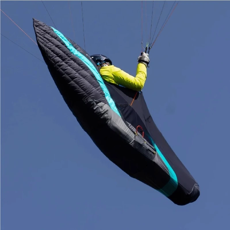 Single Off-Road Flight Gear Gliding