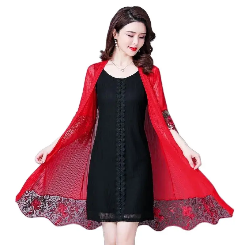 2023 New Sunscreen Clothing Women's Coat Mother Ice Silk Cardigan Thin Outside With Mesh Lace Coats Medium Long Summer Jacket