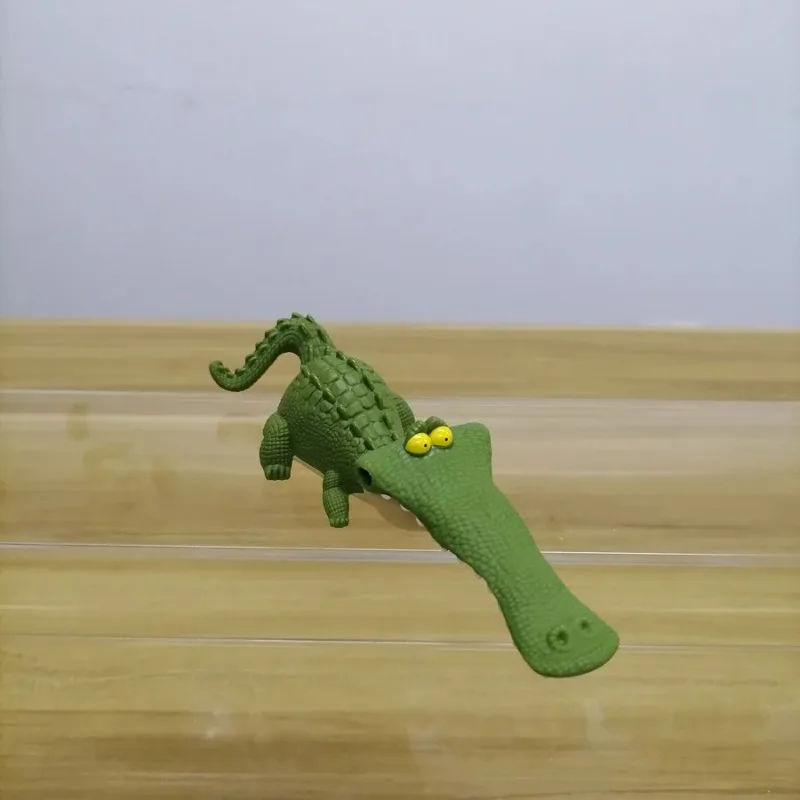 Original Figurines Animals Roller Linkage Model Toy Crocodile Ornament Fantastic Action Figure Childern Gift