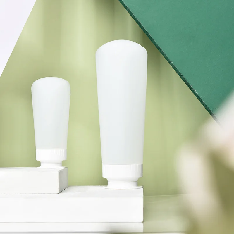 Refillable Containers Portable Squeeze Bottles Cream Lotion Tube White Travel Containers For Cosmetic Storage Gym Bag Travel