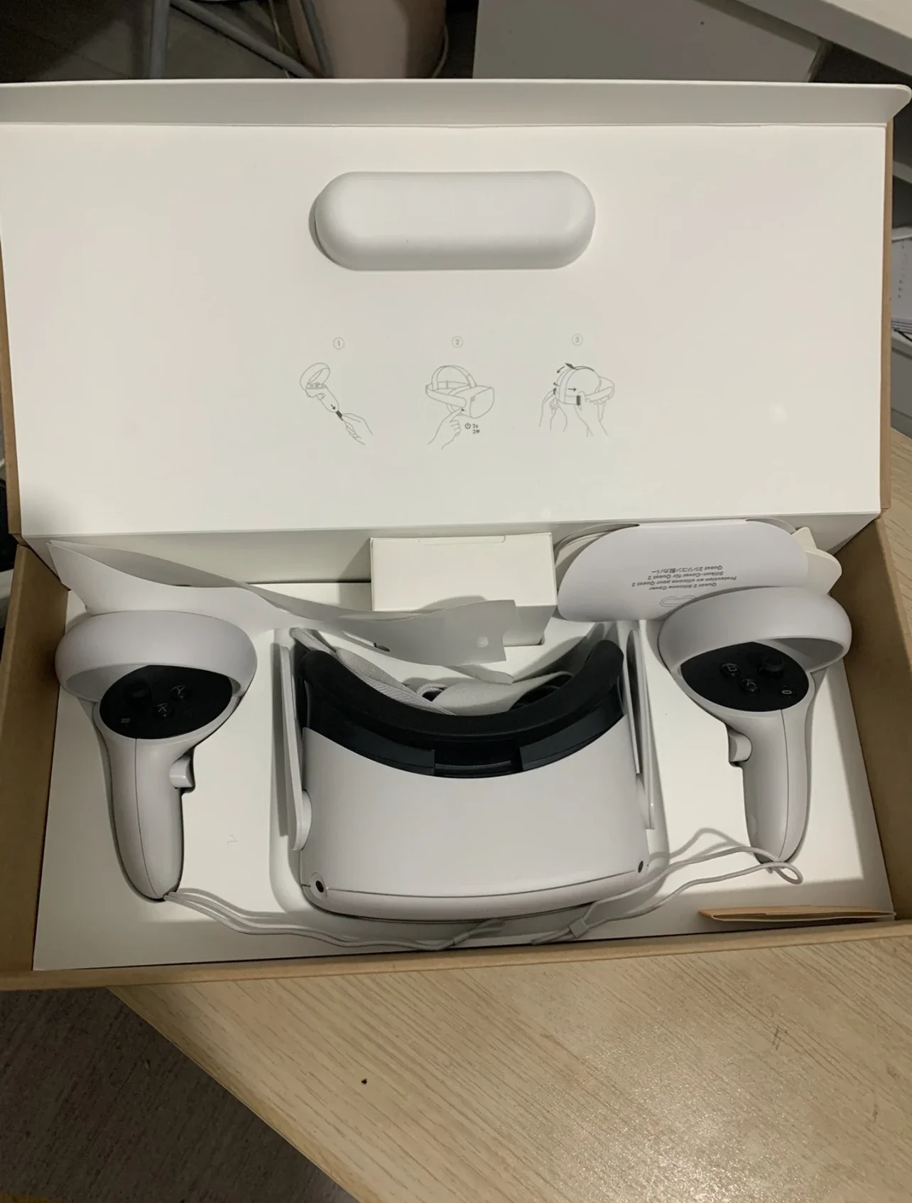 Oculus Meta Quest 2 Virtual Reality Headset All In One 3D VR Glasses with 8G + 64G/128G/256G Memory Support FOV 98 Degree