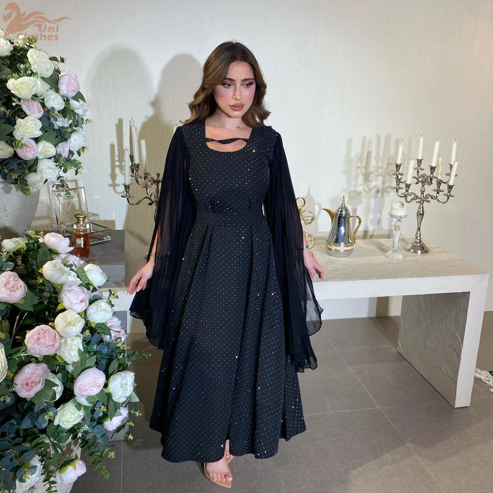 

Uni Dubai Beading Dress For Muslim Woman Flare Sleeve O-Neck Abaya With Belt Elegant Casual Moroccan Saudi Party Clothing