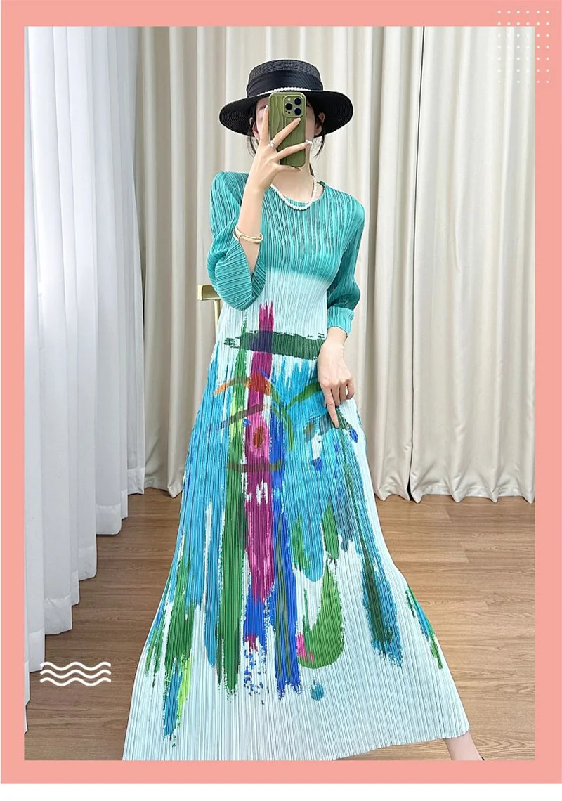 三宅レディースドレスイブニングドレス夏のデザインセンスラウンドネッククロップドスリーブパターンプリントプリーツルーズドレス女性