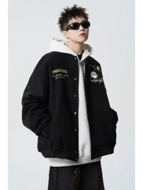 

Американский Sle Бейсбол Джет Мужской осенний модный вышитый дизайн Тяжелый колледж Sle Пара Открытый кардиган