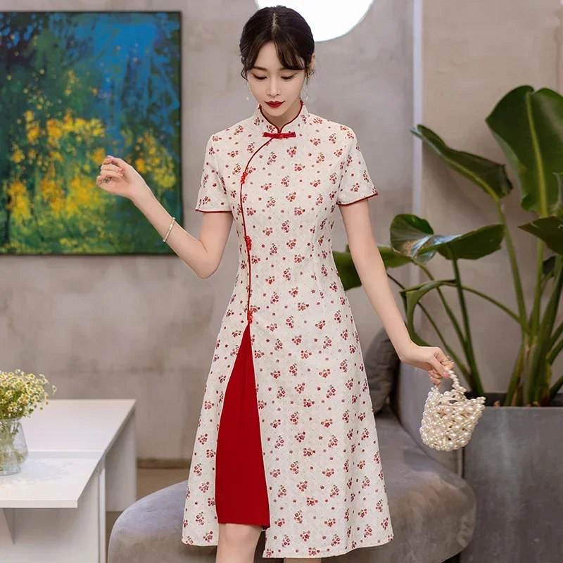 

Elegant and Pretty Women's Modern Improved Cheongsam Summer New High-End Chinese Traditional Qipao Dress New Year