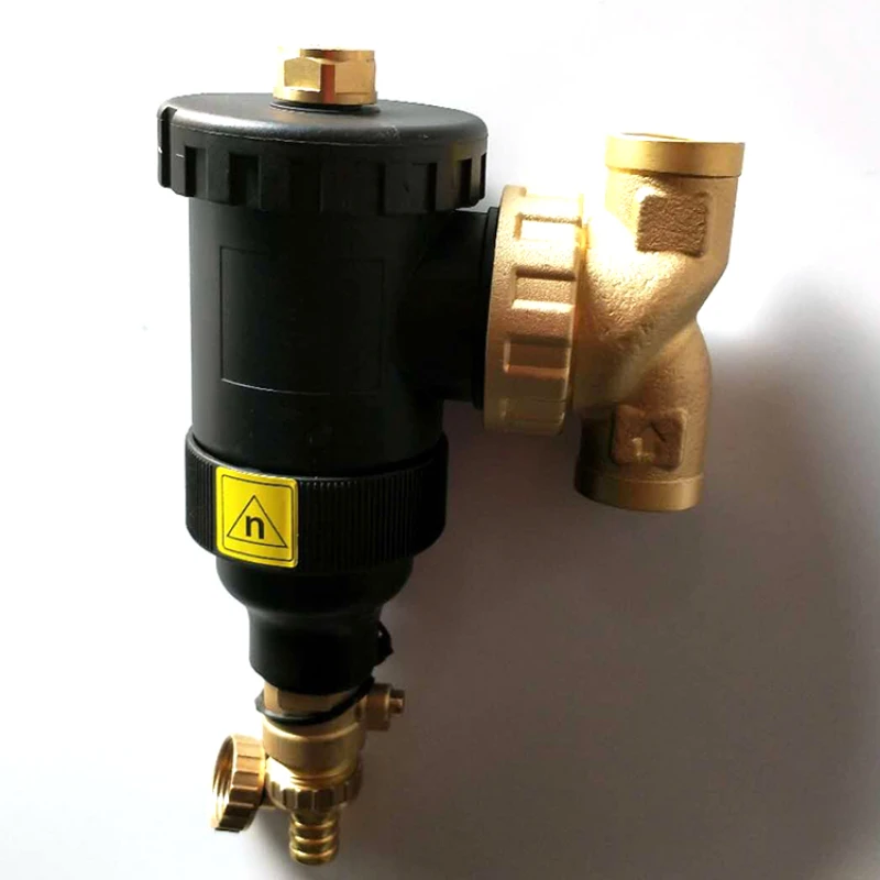 

Magnetic dirt remover wall-hung boiler