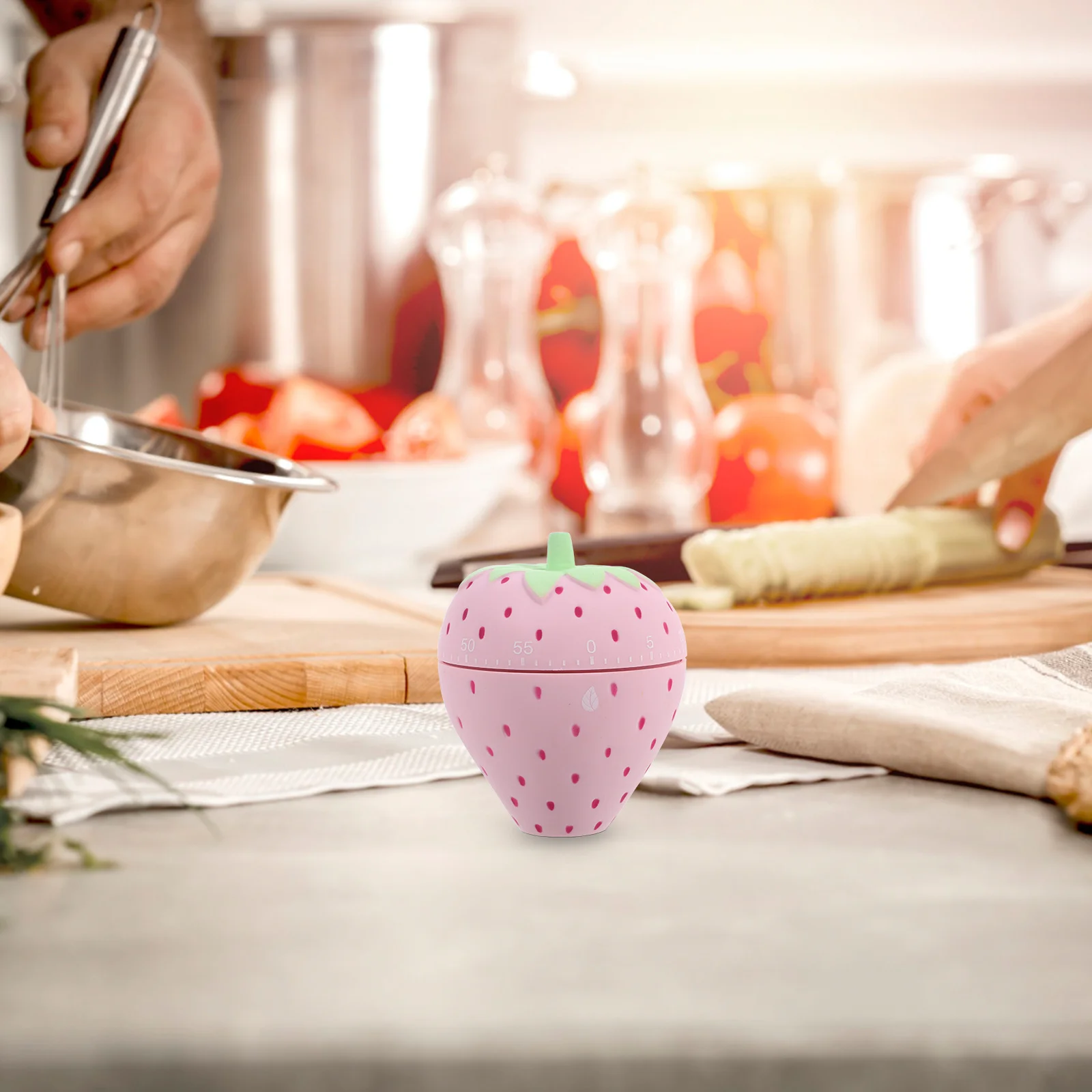 

Creative Kitchen Timer Strawberry Plastic Mechanical Countdown Clock Cooking Baking Timer Household Decoration Gift
