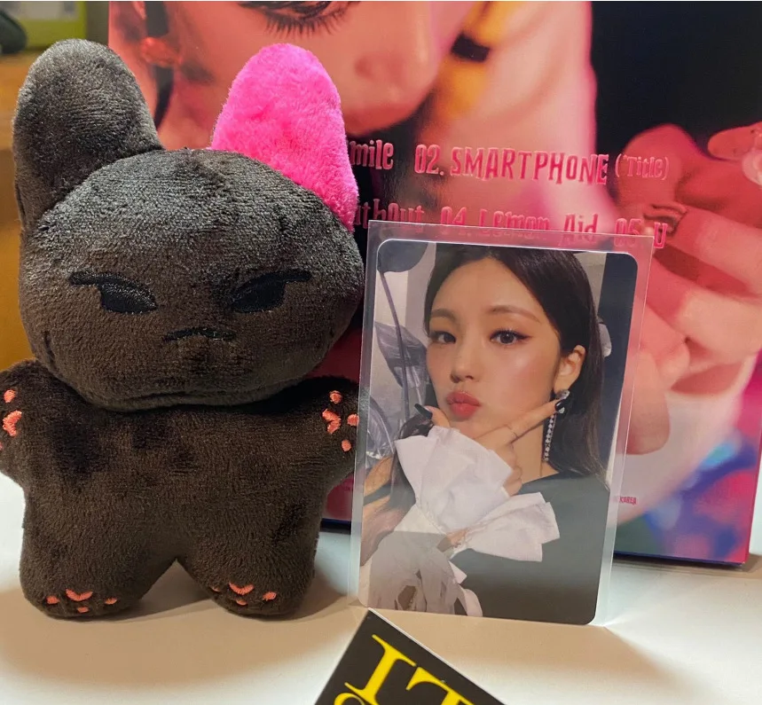 1Pc Kpop ITZY Member Yeji Same Style Plush Keychain Doll 10cm Cartoon Cute Soft Animals Keyrings Bag Pendant Accessories Gifts