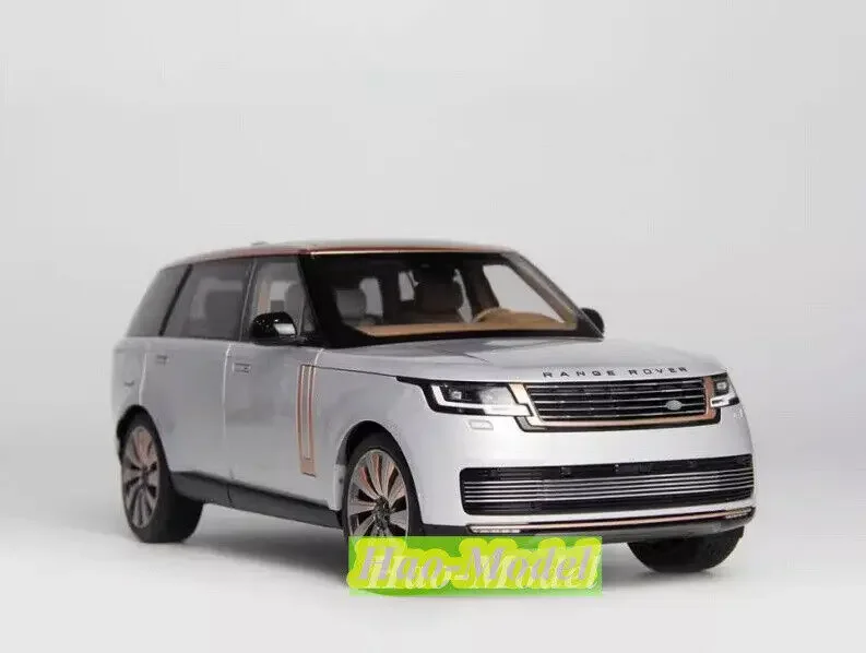 LCD 1:18 สําหรับLAND ROVER SV2022 ล้อแม็กDiecastรุ่นของเล่นเด็กของขวัญวันเกิดงานอดิเรกจอแสดงผลคอลเลกชันเครื่องประดับทอง/เงิน