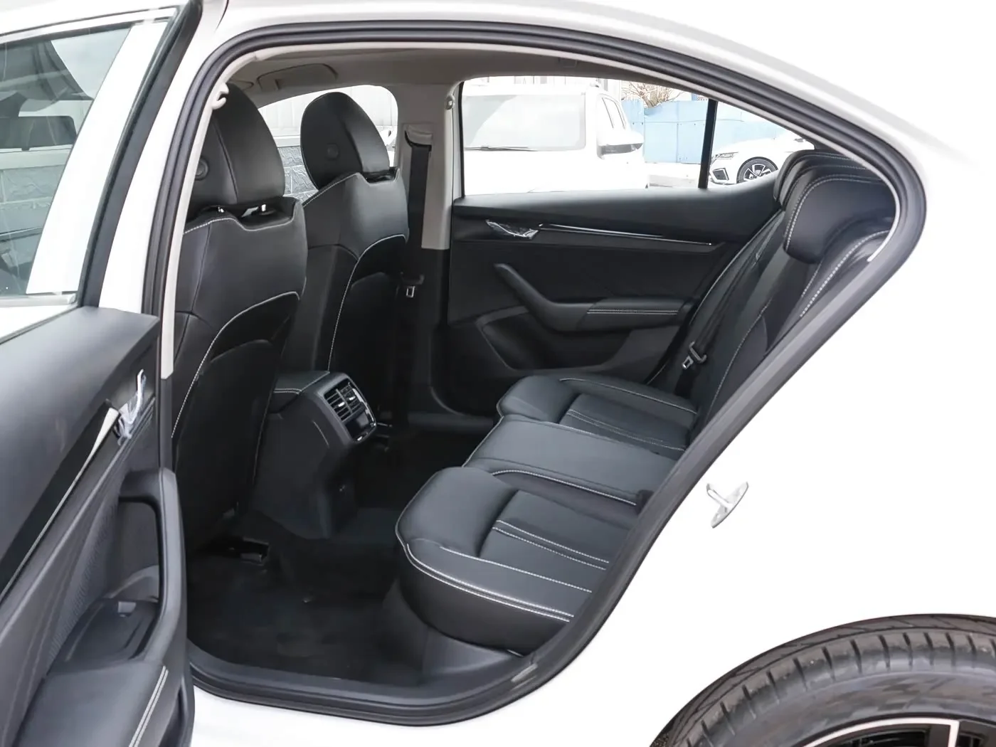 Spezieller Autositzbezug für Skoda Octavia 2020 2021 2022 2023 2024 2025 PU-Leder Sitzkissen-Schutz Auto-Sitzbezüge Zubehör – Detail 3