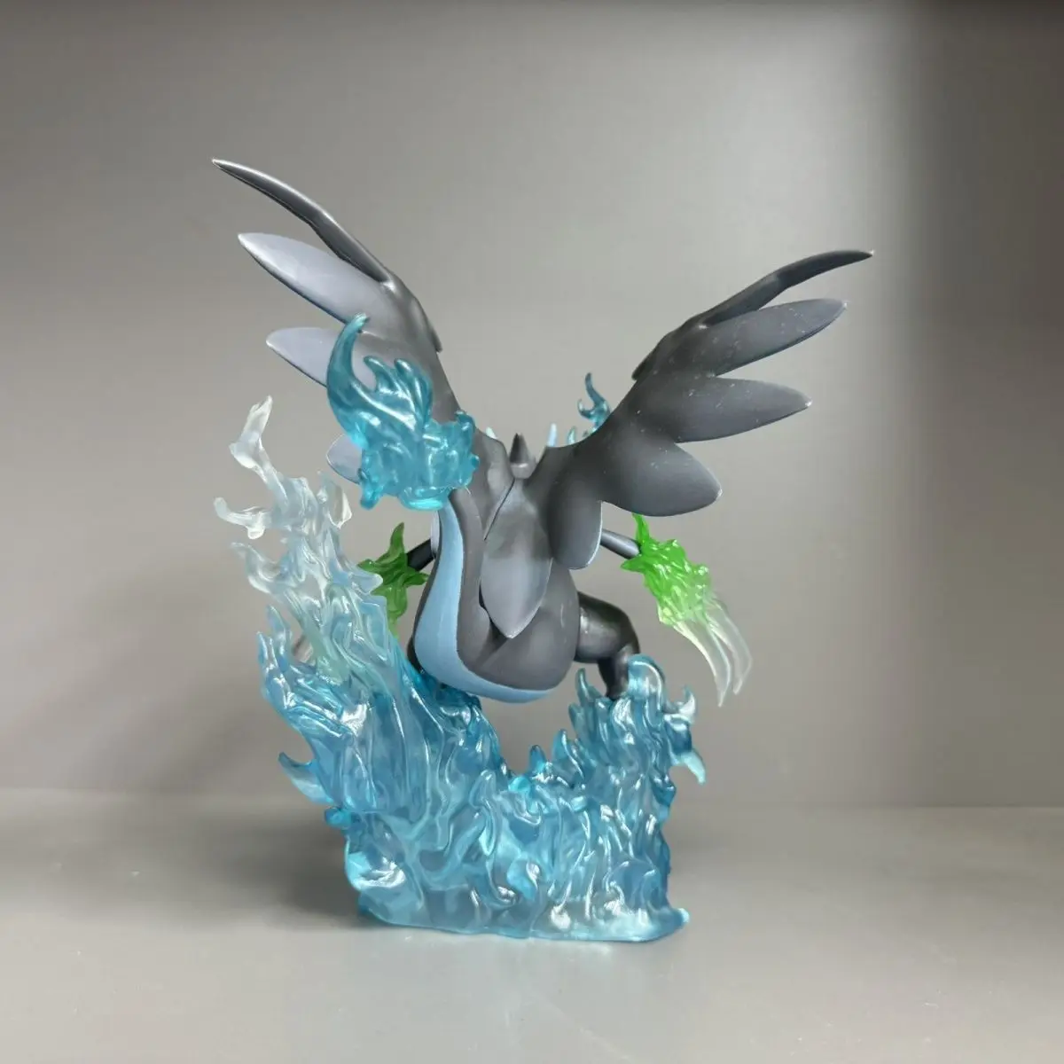 18cm Charizard Anime Figure Charizard X Evolution Action Figurine Pvc GK Collection Statue Model Room Desk Ornament Toys Gifts
