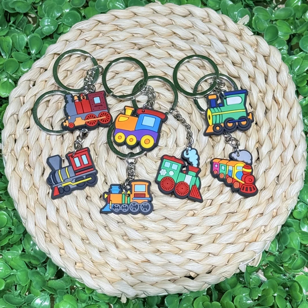 1/7Pcs Steam Train Key Ring Decorations Locomotive Keychain Kids Favorite Backpack Pendant Fit Birthday Gift