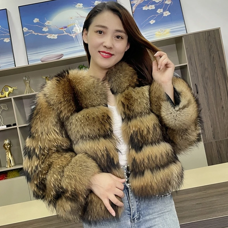 

hot winter new high-end raccoon fur short women's jacket to keep warm and show wealth