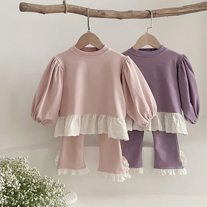 

Spring/Autumn Baby's Clothes Set Cute Girls Lace Patchwork Hoodies Sets Pullover+flared Pants Toddler Kids 2PCS Infant Outwear