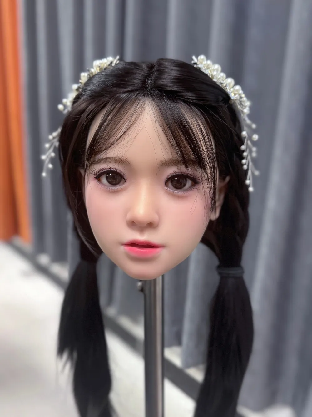 

Super cute 1:1 adult-sized silicone head model,male adult toy,Eyebrow and hair transplantation,real skin texture,Beauty practice