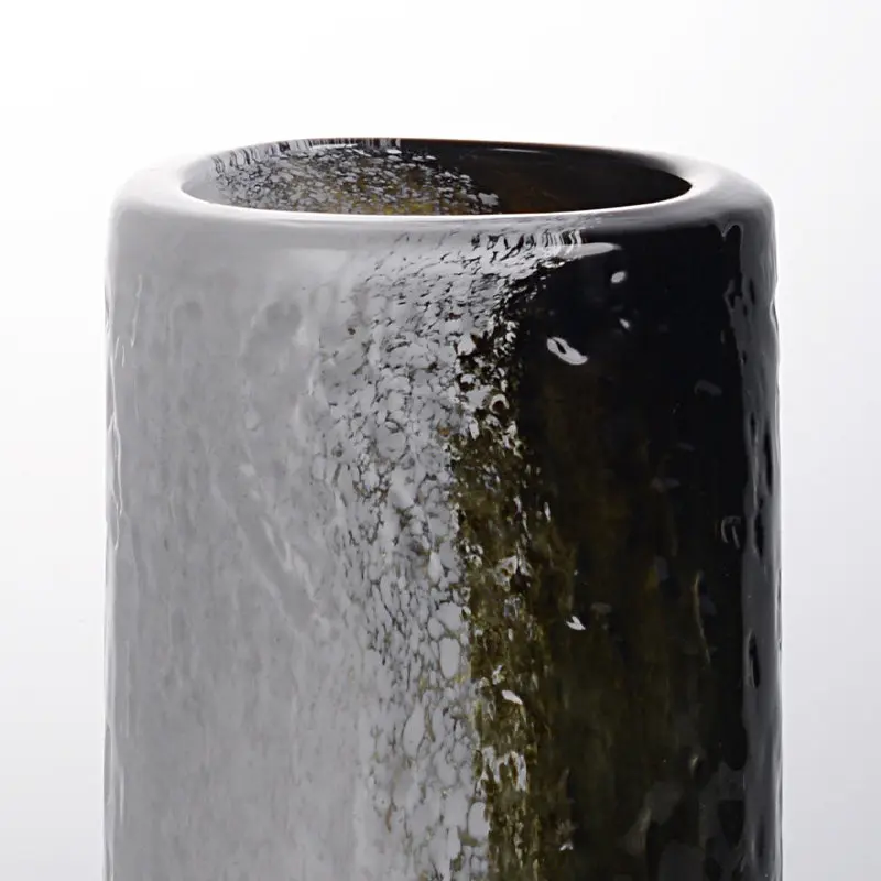 Black and white, modern light luxury, high-end sense of wabi sandy wind, high-end glazed vase, glass art flower ware