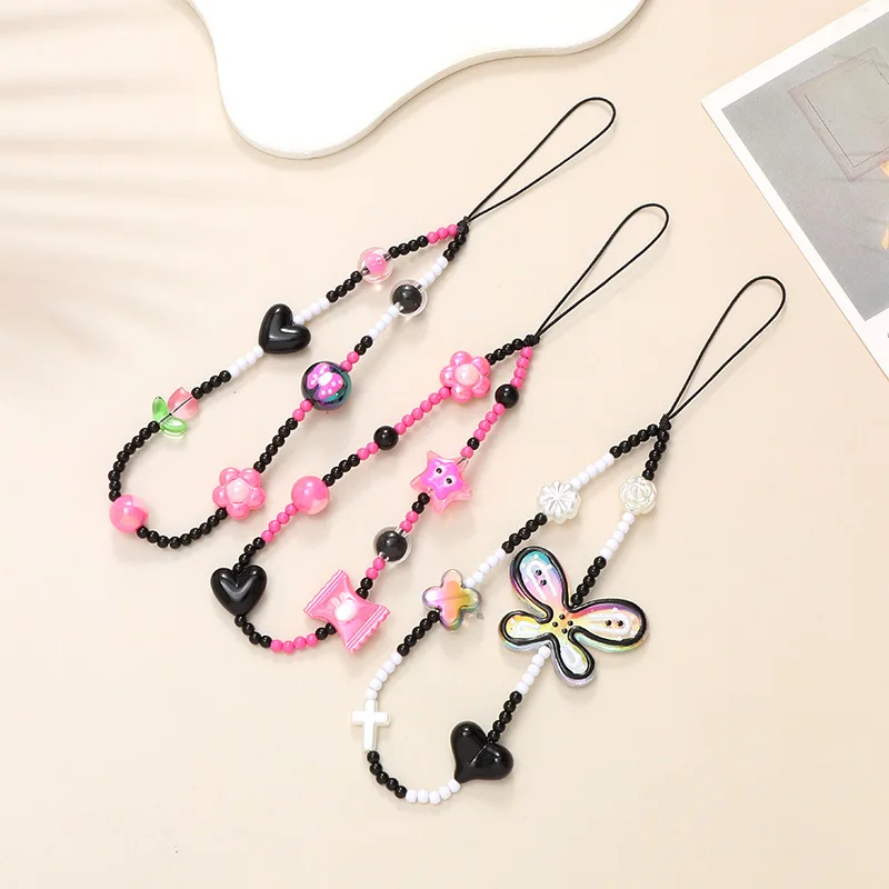 Pink Millennium Style Y2K Sweet Spicy Girl Phone Chain Beaded Phone Hanging Strap Portable Handheld Hanging Chain Hanging pendan