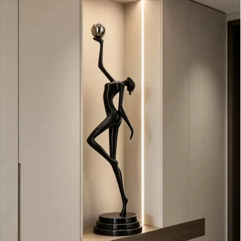 Character Art Sculptures Groot Aesthetics Luxury Figurines Modern Creative Interior Sculptures Original Funny Home Decorations