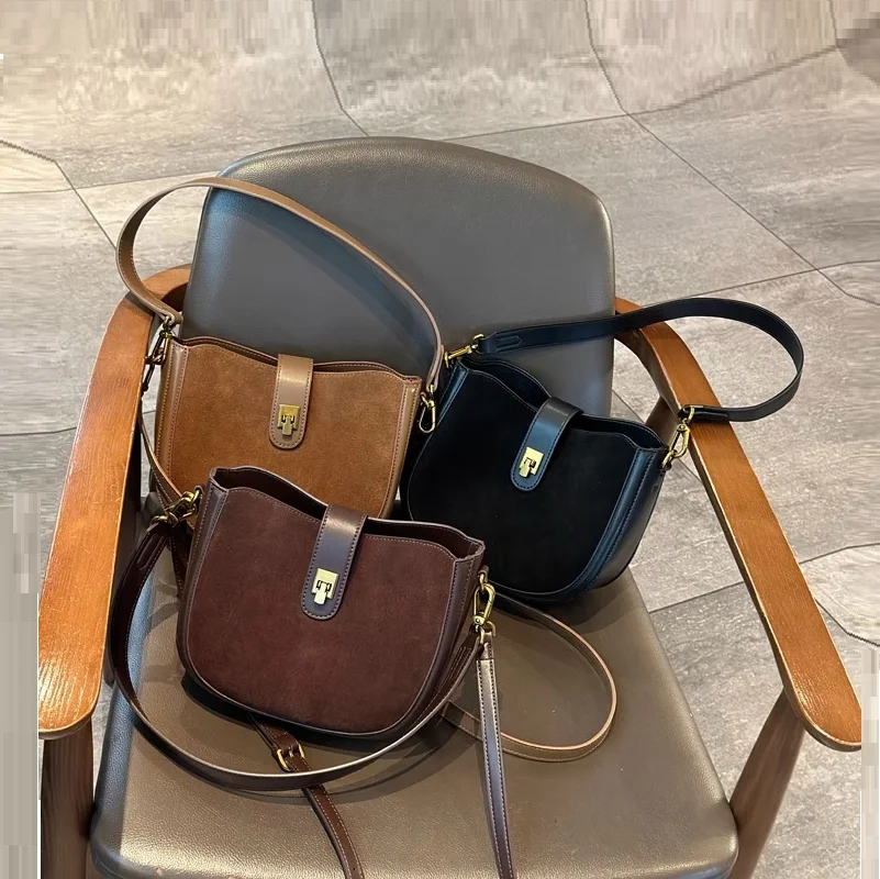 

Leather women's bag 2026 new retro and fashionable matte cowhide single-shoulder bag, high-end and niche crossbody bag, saddle b
