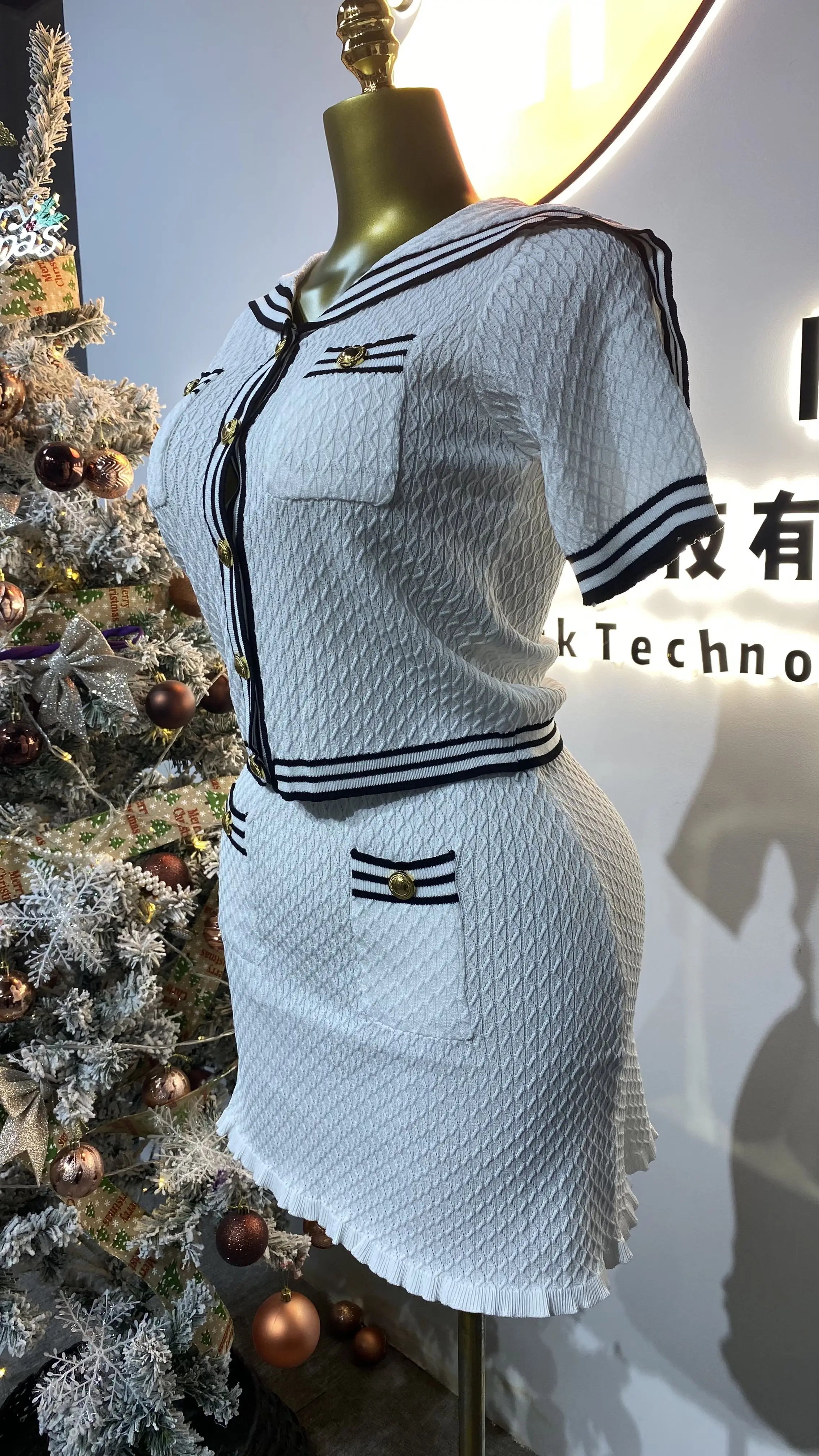 تنورة نسائية صيفية جديدة موديل 2025 ذات ياقة بحاري حلوة وتصميم مكشكش تنورة ضيقة للنساء-GZMM119