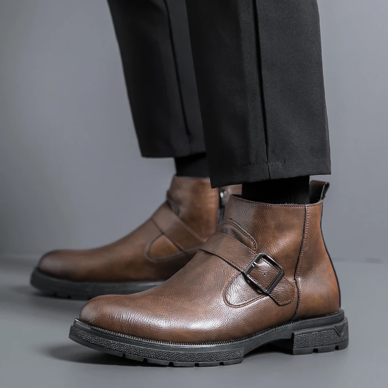 Zapatos casuales de cuero para hombres Otoño e Invierno estilo superior alto Fiesta de moda al aire libre Botas de negocios y de oficina diarias Negro Nuevo Caliente