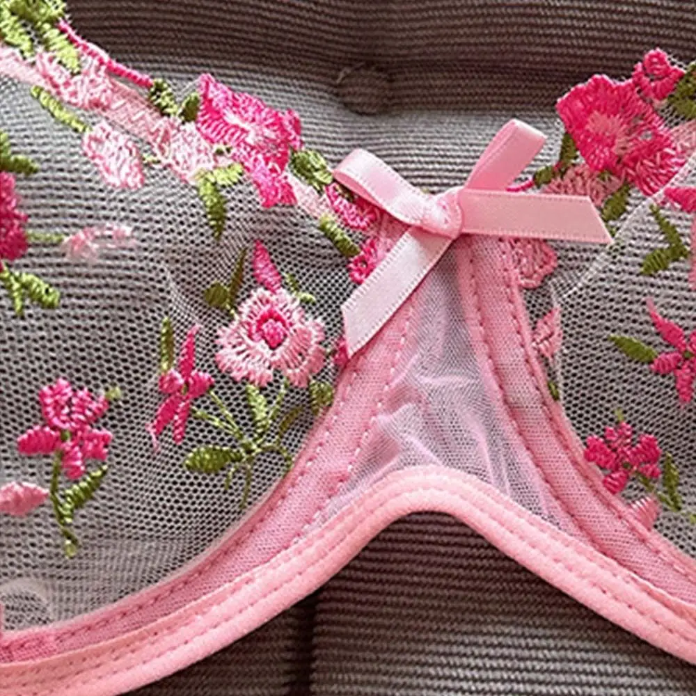 Conjunto de lencería con bordado Floral ultrafino, sujetador de malla transparente transpirable, sujetador sin forro, Tanga de malla Sexy romántica para niñas