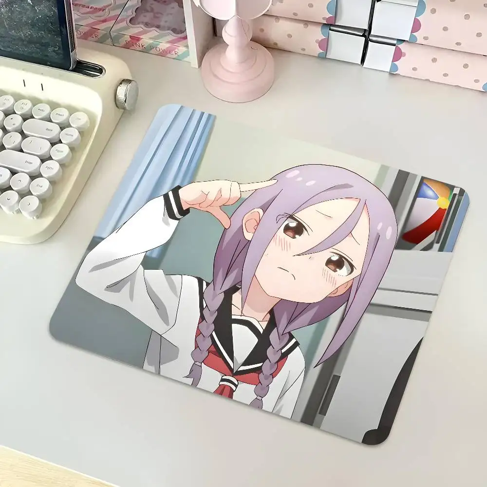 Urushi Yaotome Anime Characters Mousepad Small LockEdge Mouse Pad For Gamers Computer Desk Pad Rectangular Anti-slip Rubber
