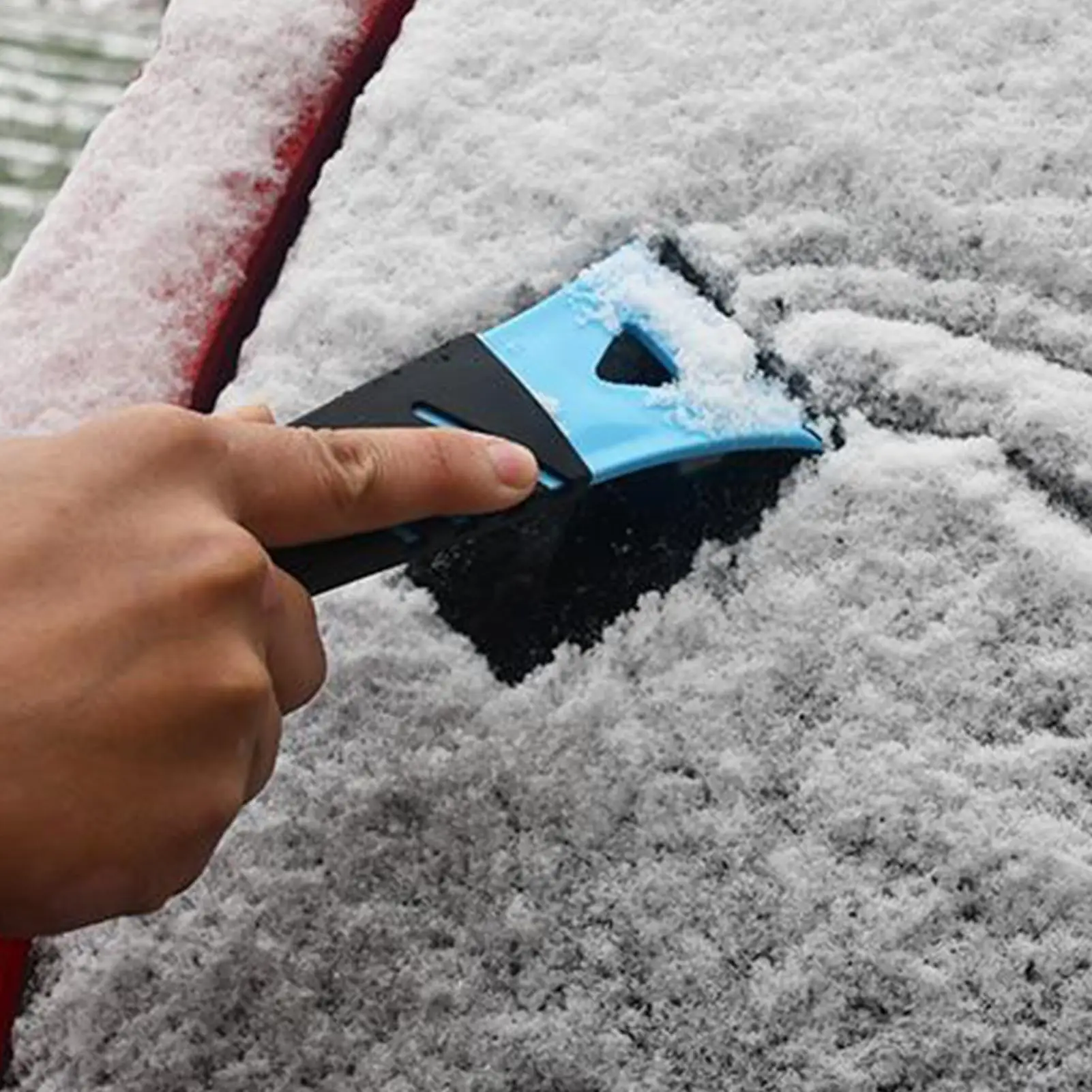 Ice Scraper Small Ergonomic Quick Auto Supplies Car Windshield Scraper for Truck SUV Vehicle Roof Urgency Cleaning Frost Home