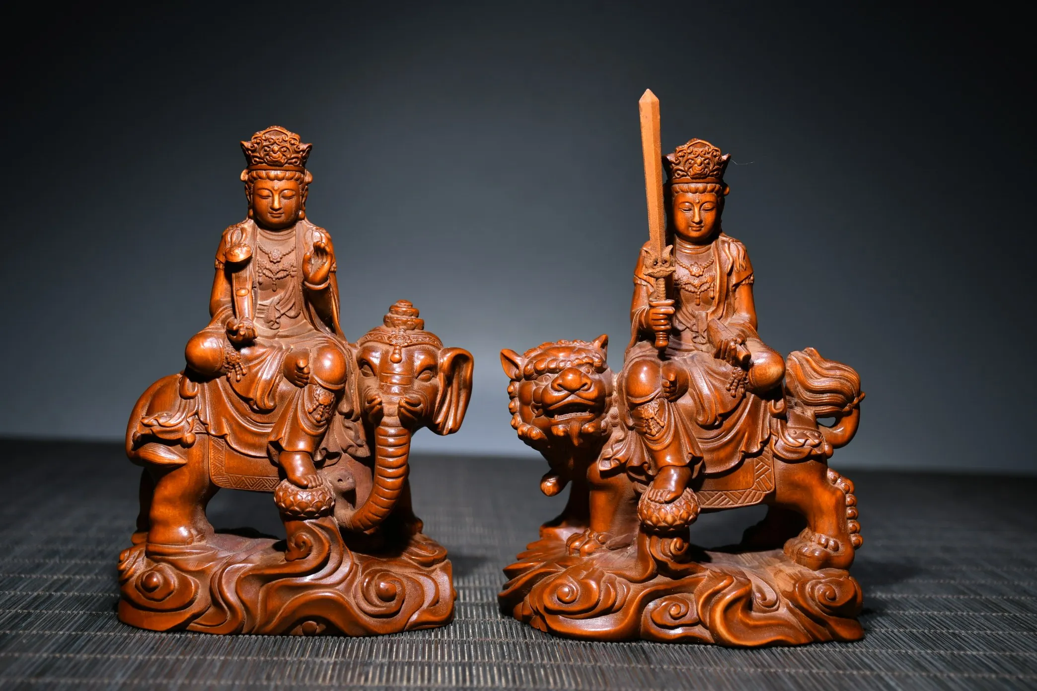 

5"Tibetan Temple Collection Old Boxwood Manjushri Bodhisattva Samantabhadra Pair Sitting Buddha Worship Hall Town house
