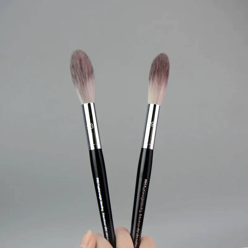 1Pc Professional Powder Brush Blush Brush Highlighter Brush Multi-Function Cosmetic Blending Makeup Brushes Tools