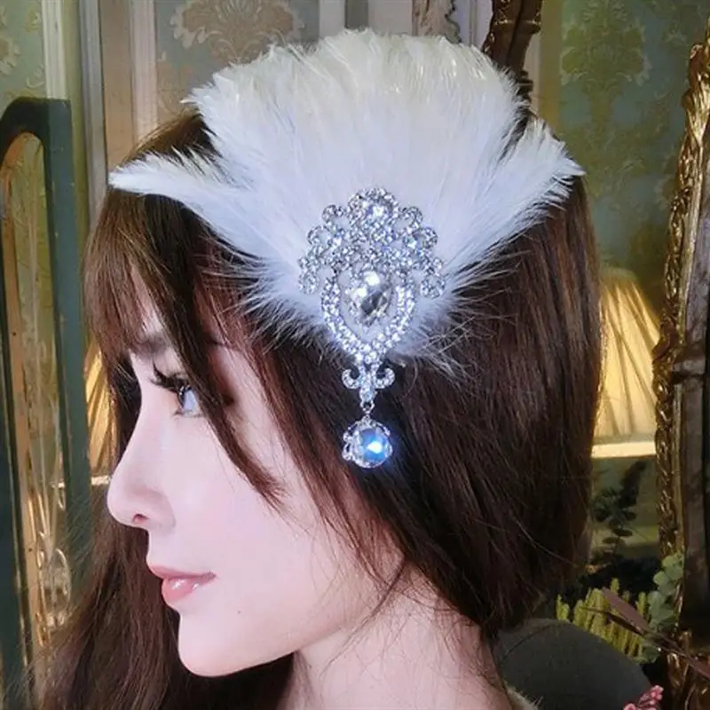 

Wi Women's Alloy Feather Hairband Diamond Embedded Par Headwear Faionable Accory for Ladies