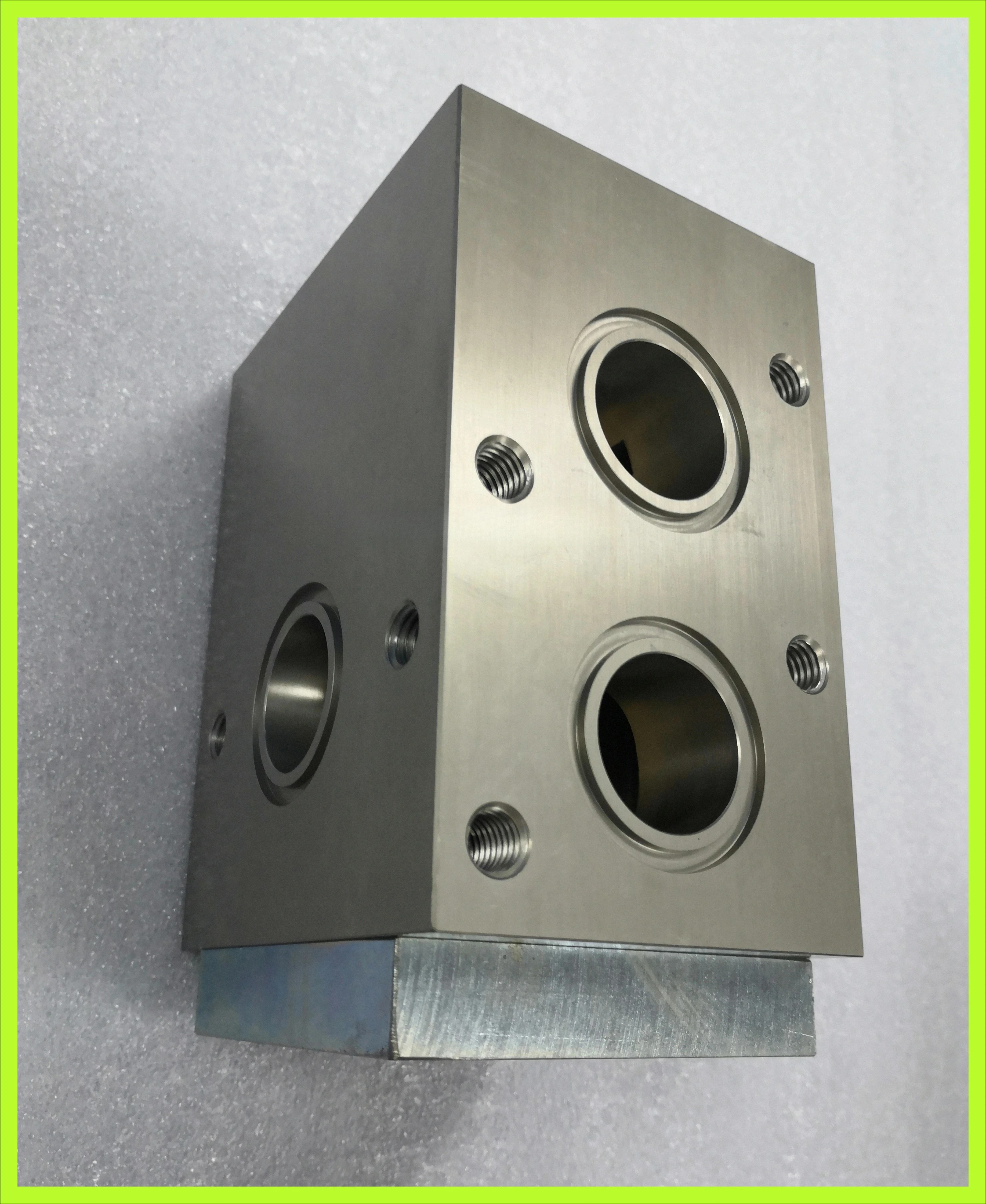 

2205462901/2205462900 Liufuda air compressor temperature control valve assembly Fuda accessories
