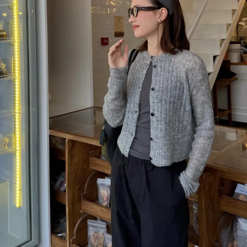 

Alpaca Air-Sense Thin Permeable Strung Wool Knitted Crewneck Button Cardigan Jacket Multicolor New Arrival Women's Fashion Top