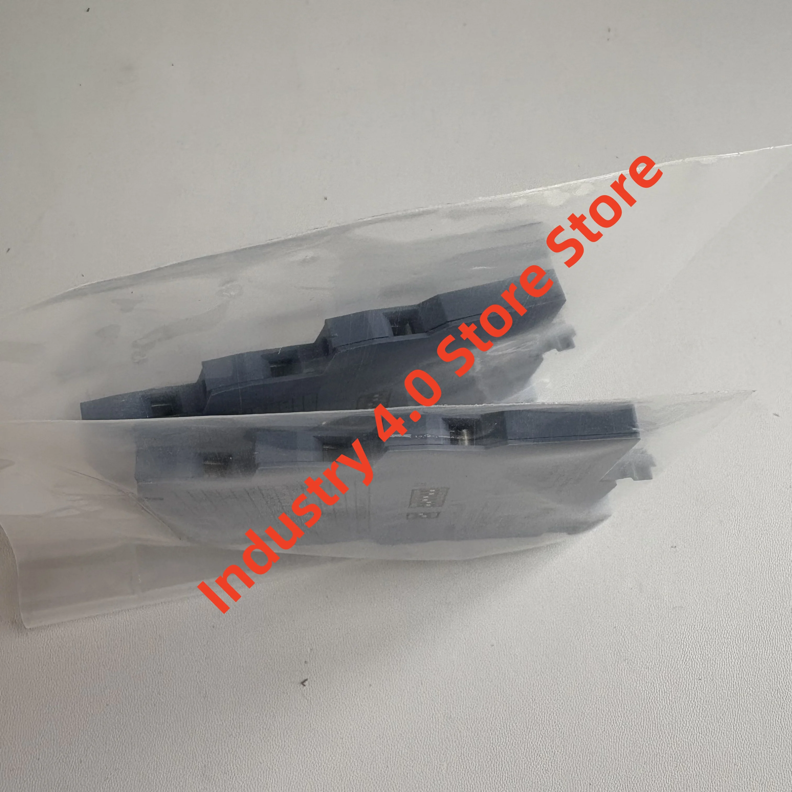 New in box  B10000F0 Isolation Amplifier