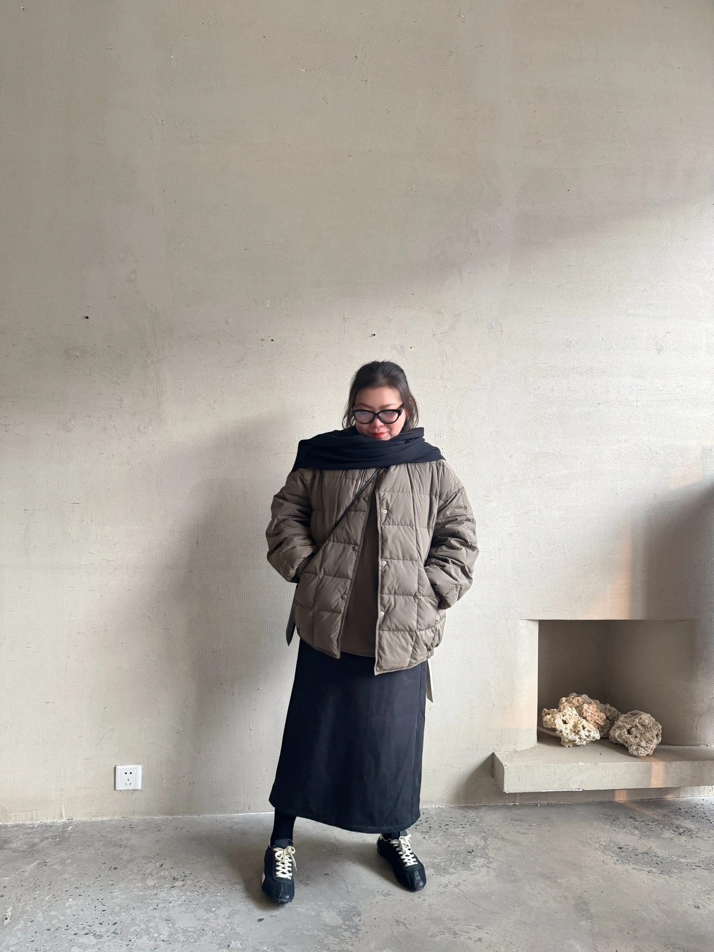 

Rose Sister plus Size Women's mat Korean Sle round Ne Quilted Dotted Winter down Jaet Warm Fluffy White Du down