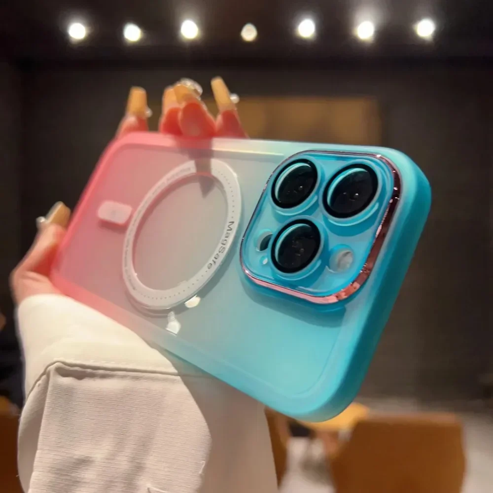 حافظة لهاتف MagSafe مغناطيسية متدرجة اللون بألوان قوس قزح لهاتف iPhone 17 Air 16 Pro Max 15 14 Plus 13 12 غطاء شحن لاسلكي